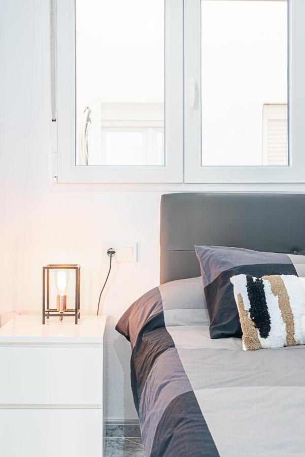Lux&Cool Obispo Orbera - Santa Rita Apartment อัลเมรีอา ภายนอก รูปภาพ